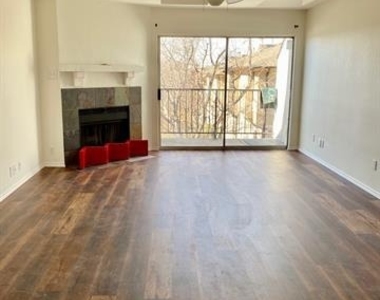 4221 Cole Avenue - Photo Thumbnail 2