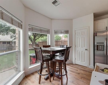4104 Tiffany Drive - Photo Thumbnail 7