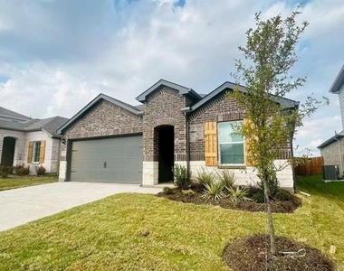 4331 Rendezvous Way - Photo Thumbnail 1