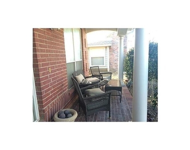 4506 Burnhill Drive - Photo Thumbnail 13