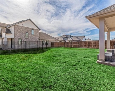 579 Ruthye Lane - Photo Thumbnail 31