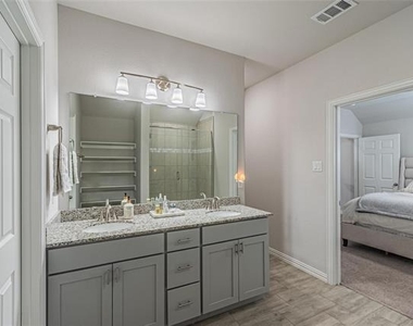579 Ruthye Lane - Photo Thumbnail 25