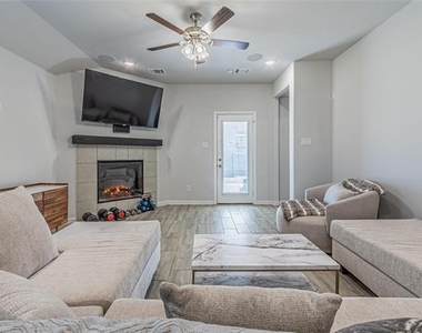 579 Ruthye Lane - Photo Thumbnail 18