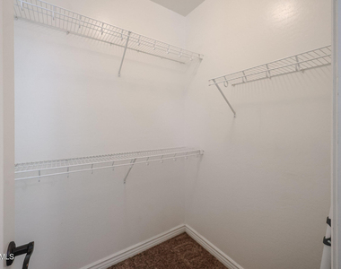 2434 E Roma Avenue - Photo Thumbnail 21