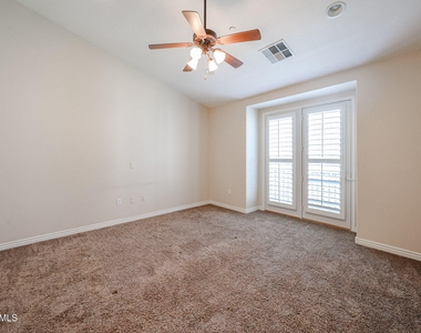 2434 E Roma Avenue - Photo Thumbnail 28
