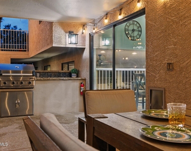 5851 E Beck Lane - Photo Thumbnail 3