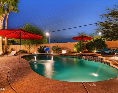 5851 E Beck Lane - Photo Thumbnail 48