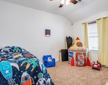 1905 Ranch Trail Road - Photo Thumbnail 8