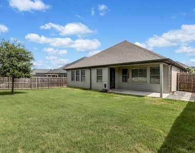 468 Pebble Brook Lane - Photo Thumbnail 31