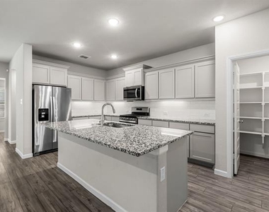 468 Pebble Brook Lane - Photo Thumbnail 11