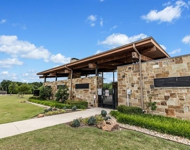 468 Pebble Brook Lane - Photo Thumbnail 34