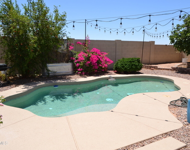 1441 W Montebello Avenue - Photo Thumbnail 8
