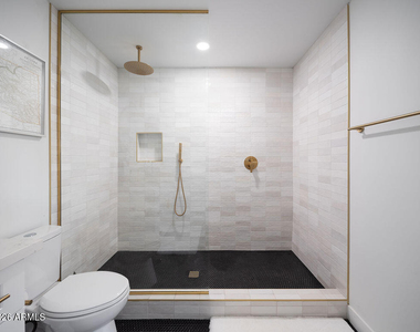 6002 E Hartford Avenue - Photo Thumbnail 26