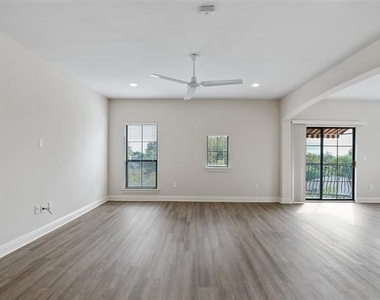 6159 Oram Street - Photo Thumbnail 1