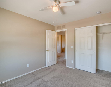 17936 N Lettere Circle - Photo Thumbnail 7