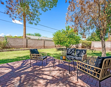 7018 N 13th Street - Photo Thumbnail 54