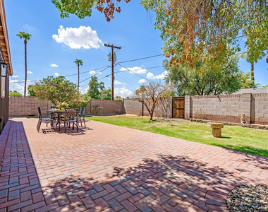 7018 N 13th Street - Photo Thumbnail 55