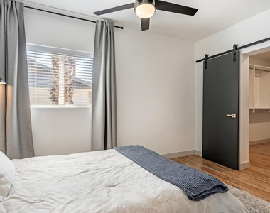 7018 N 13th Street - Photo Thumbnail 13