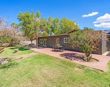 7018 N 13th Street - Photo Thumbnail 58