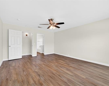 4008 Vinyard Way - Photo Thumbnail 19