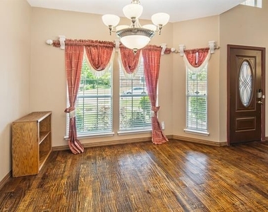2205 Pittner Lane - Photo Thumbnail 8