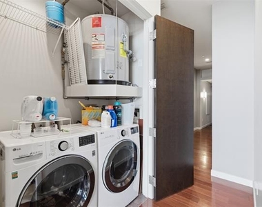2600 W 7th Street - Photo Thumbnail 8