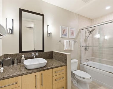2600 W 7th Street - Photo Thumbnail 12