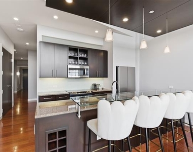 2600 W 7th Street - Photo Thumbnail 5