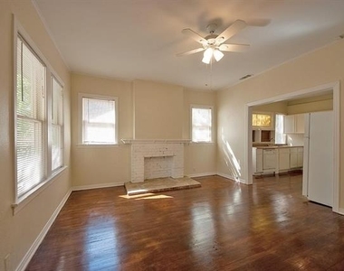 5405 Worth Street - Photo Thumbnail 4