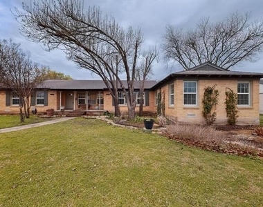 1707 Mariposa Drive - Photo Thumbnail 22