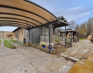 1707 Mariposa Drive - Photo Thumbnail 16