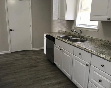 1601 Hillwood Drive - Photo Thumbnail 13
