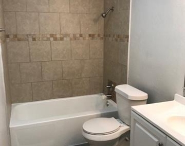 1601 Hillwood Drive - Photo Thumbnail 20