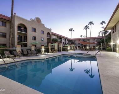 10330 W Thunderbird Boulevard - Photo Thumbnail 19