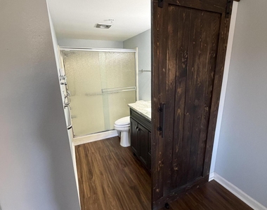 10330 W Thunderbird Boulevard - Photo Thumbnail 11