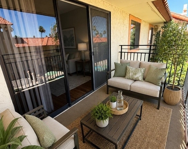 10330 W Thunderbird Boulevard - Photo Thumbnail 13