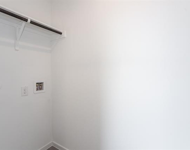 1419 Merlin Bluff Street - Photo Thumbnail 20