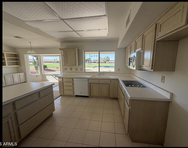 14626 W Trading Post Drive - Photo Thumbnail 6