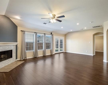 14536 Crystal Lake Drive - Photo Thumbnail 4