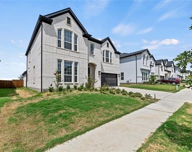 10609 Grayhead Drive - Photo Thumbnail 4