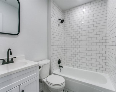 333 Banyan Drive - Photo Thumbnail 11