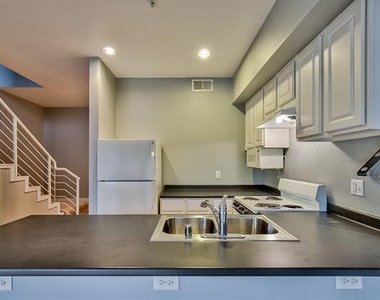 4108 Office Parkway - Photo Thumbnail 7