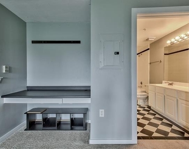 4108 Office Parkway - Photo Thumbnail 24