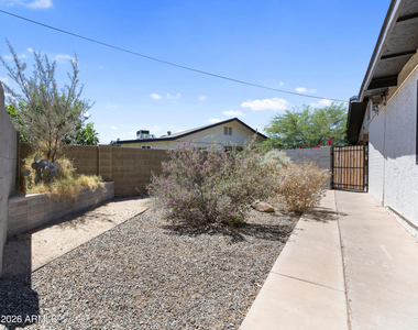 934a W Parkway Boulevard - Photo Thumbnail 17
