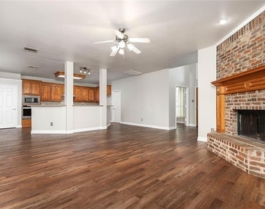 15507 Appaloosa Drive - Photo Thumbnail 6