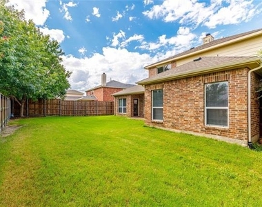 15507 Appaloosa Drive - Photo Thumbnail 24