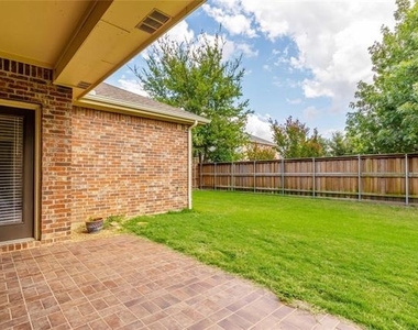 15507 Appaloosa Drive - Photo Thumbnail 23