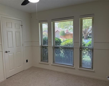 730 Blue Oak Drive - Photo Thumbnail 25