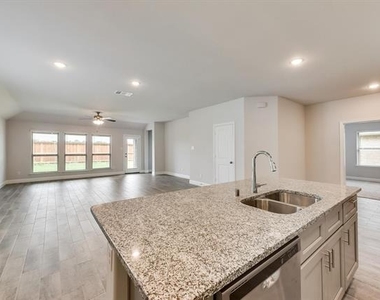 3504 Lillian Court - Photo Thumbnail 5