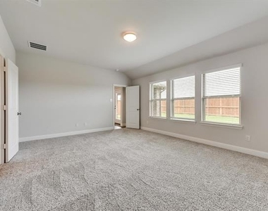 3504 Lillian Court - Photo Thumbnail 4